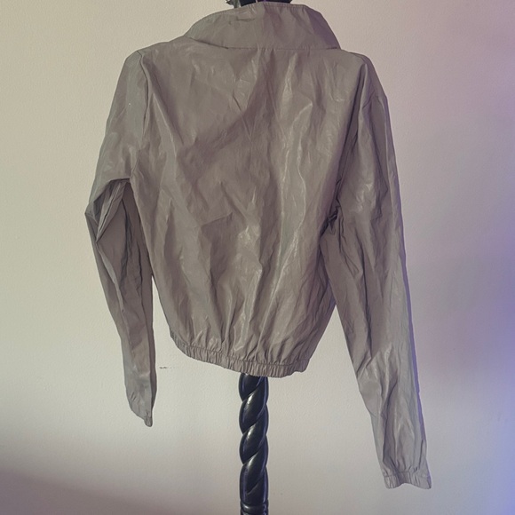 Reflective Light Gray Utility Jacket - Picture 6 of 7
